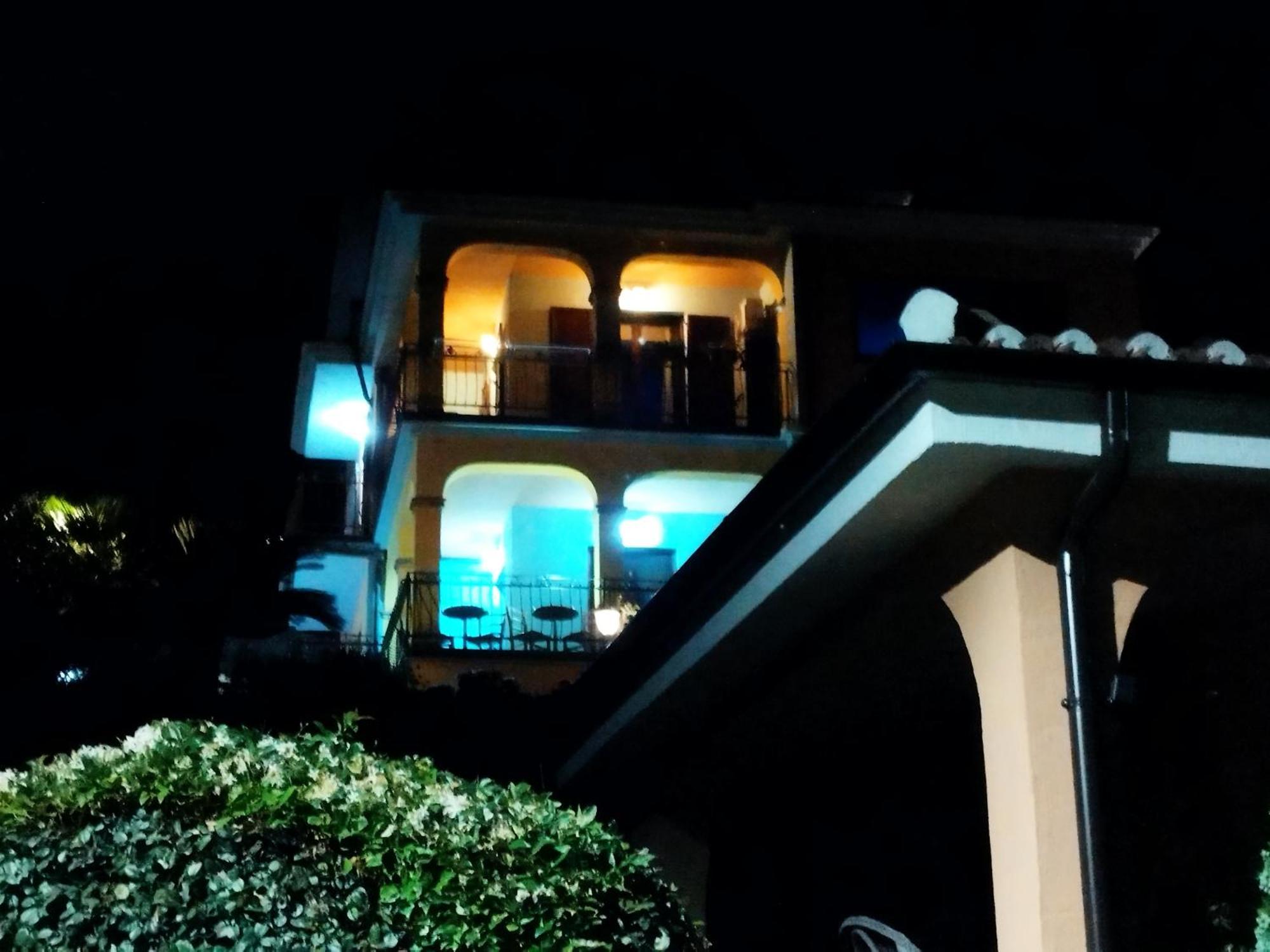 Appartamenti La Collina Jerzu ภายนอก รูปภาพ